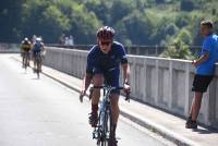 Triathlon des Sucs : la natation, le cyclisme et la course à pied en photos