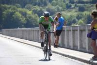 Triathlon des Sucs : la natation, le cyclisme et la course à pied en photos