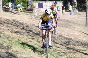 Cyclisme : trois vainqueurs ex-aequo au cyclocross du Mazet-Saint-Voy