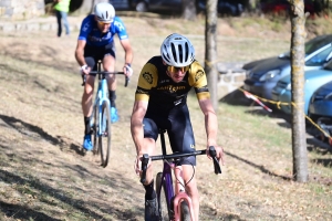 Cyclisme : trois vainqueurs ex-aequo au cyclocross du Mazet-Saint-Voy