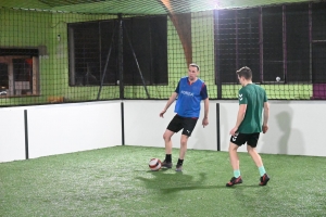 Un terrain de soccer indoor créé... à Riotord