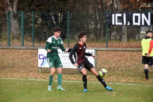 Foot, D1 : Blavozy confortablement installé à la première place