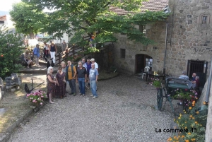 Le musée se niche dans une ancienne maison-forte