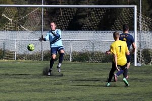 Foot, D2 : Saint-Pal-de-Mons, l&#039;invité surprise à la première place