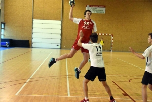 Sainte-Sigolène : les handballeurs moins de 15 ans champions