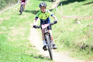 Jeune vététiste : les photos de la course U13 à Montfaucon-en-Velay