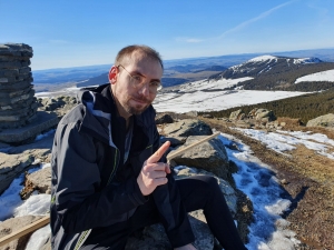 Atteint d&#039;une sclérose en plaques, il gravit le Mont Mézenc... avant le Kilimandjaro