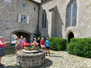 Crédit DR Le parcours démarre avec le prieuré clunisien