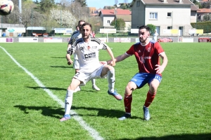 Foot, D1 : Dunières accroche le match nul grâce à un but... de son gardien