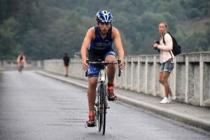 Triathlon des Sucs : 515 nageurs, cyclistes et coureurs pour un record battu