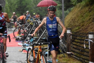 Triathlon des Sucs : 515 nageurs, cyclistes et coureurs pour un record battu