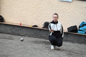 Pétanque : le Cantal gagne le Bol d&#039;or féminin régional, la Haute-Loire sur le podium