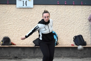 Pétanque : le Cantal gagne le Bol d&#039;or féminin régional, la Haute-Loire sur le podium