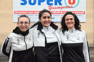 Pétanque : le Cantal gagne le Bol d&#039;or féminin régional, la Haute-Loire sur le podium