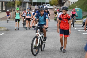 Monistrol-sur-Loire : 35 lycéens commencent l&#039;année avec un Run and Bike jusqu&#039;à Lavalette