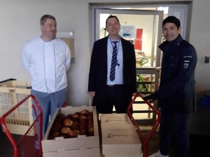 Saint-Bonnet-le-Froid : la Maison Marcon offre des &quot;douceurs&quot; au personnel soignant