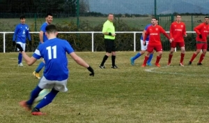 Foot, D1 : les Villettois changent de coach et renouent avec la victoire