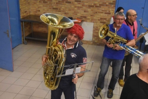 Sainte-Sigolène : un spectacle et le Père Noël en primeur pour les enfants