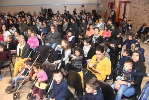 Sainte-Sigolène : un spectacle et le Père Noël en primeur pour les enfants