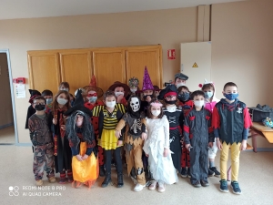 Montfaucon-en-Velay : une journée déguisée à l&#039;école Saint-Joseph