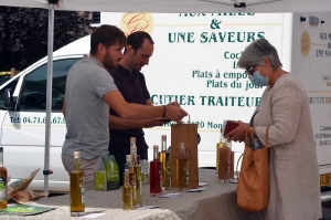 Du vin et des vignerons dans les rues paisibles de Beauzac