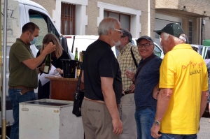 Du vin et des vignerons dans les rues paisibles de Beauzac