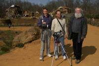 Pour être plus réalistes certaines scènes concernant la construction du château ont été tournées à Guedelon. Photo Mémoire en images