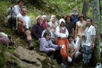 L&#039;équipe presque au complet lors du tournage du film sur le château de Rochebaron. Photo Mémoire en images