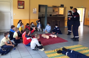 Saint-Maurice-de-Lignon : les écoliers à la caserne