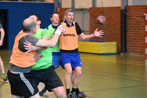 Montfaucon-en-Velay : les anciens handballeurs ont retrouvé le goût du jeu