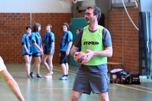 Montfaucon-en-Velay : les anciens handballeurs ont retrouvé le goût du jeu