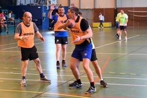 Montfaucon-en-Velay : les anciens handballeurs ont retrouvé le goût du jeu