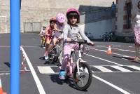 La cour de l&#039;école Jean-de-la-Fontaine transformée en piste cyclable