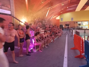 Monistrol-sur-Loire : la première Nuit de l&#039;aquafitness en photos et vidéo