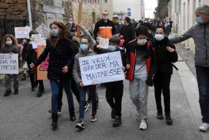 Saint-Maurice-de-Lignon : une manifestation dans le village pour garder la 8e classe