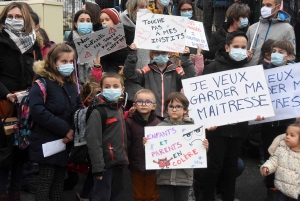 Saint-Maurice-de-Lignon : une manifestation dans le village pour garder la 8e classe