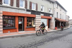 Saint-Bonnet-le-Froid : après 4 ans de fermeture, le village retrouve une boucherie-charcuterie