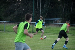 Araules : dix équipes au tournoi de foot de &quot;Recharinges&quot;