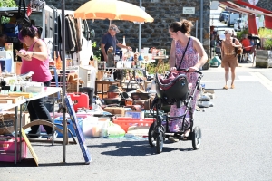 Araules : la fête de &quot;Recharinges&quot; en images