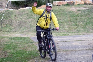 Sainte-Sigolène : 85 jeunes vététistes à toute allure en trial et en cross-country