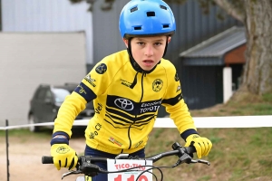 Sainte-Sigolène : 85 jeunes vététistes à toute allure en trial et en cross-country