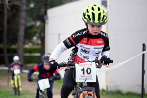 Sainte-Sigolène : 85 jeunes vététistes à toute allure en trial et en cross-country