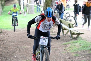 Sainte-Sigolène : 85 jeunes vététistes à toute allure en trial et en cross-country