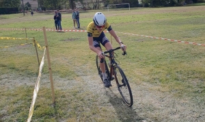 Cyclisme : première victoire de Léo Jouve en cyclo-cross