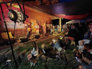 Un concert sous les étoiles au chalet de Raffy avec Yvan-Marc, Fred Bobin et Tit&#039;Nassels