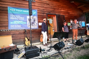 Un concert sous les étoiles au chalet de Raffy avec Yvan-Marc, Fred Bobin et Tit&#039;Nassels