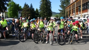 D&#039;Yssingeaux à Vallon-Pont-d&#039;Arc en vélo pour les lycéens de George-Sand