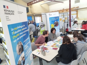 Prévention, santé, écoute : 350 jeunes s&#039;informent à Yssingeaux