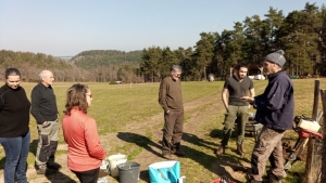 Retournac : une haie plantée pour en faire profiter les oiseaux