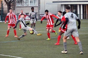 Foot, R2 : Retournac maintient sa dynamique avec un troisième match sans défaite